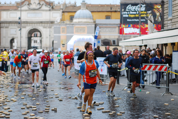 Maratona di Roma (21/03/2010) lorenzo_0383