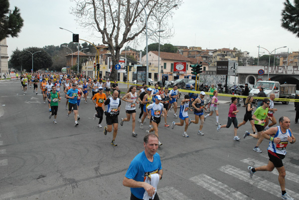 Maratona di Roma (21/03/2010) mariarosa_0568