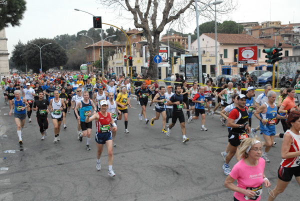 Maratona di Roma (21/03/2010) mariarosa_0695