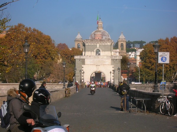 Di Corsa Verso la Sicurezza Stradale (27/11/2011) 0002