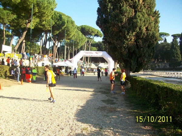 Maratona di Roma a Staffetta (15/10/2011) 0001