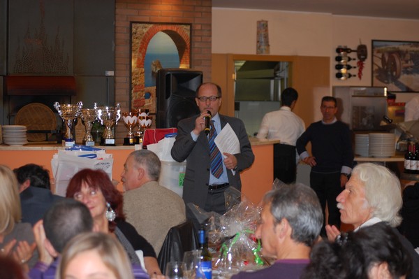 Corri alla Cena Sociale (19/12/2011) 0001