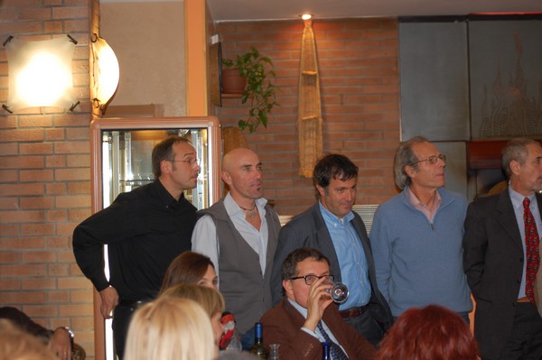 Corri alla Cena Sociale (19/12/2011) 0011