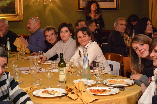 Corri alla Cena Sociale (19/12/2012) 00009