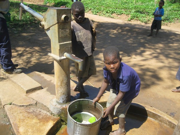 7^ Missione in Malawi (27/04/2012) 0013