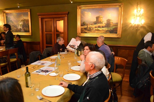 Corri alla Cena Sociale (19/12/2012) 00030