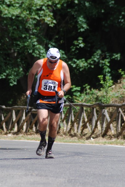 Woman in Trail (01/07/2012) 00111