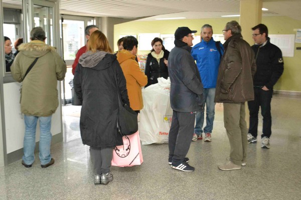 Un pò di gioia e allegria per i bambini ammalati di Fondi (12/02/2013) 00006