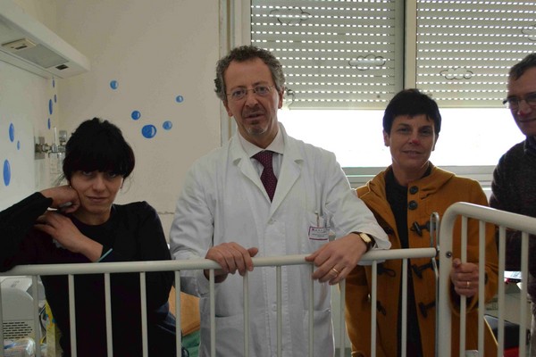 Un pò di gioia e allegria per i bambini ammalati di Fondi (12/02/2013) 00034