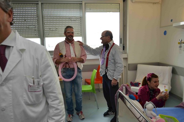 Un pò di gioia e allegria per i bambini ammalati di Fondi (12/02/2013) 00035