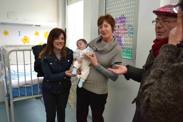 Un pò di gioia e allegria per i bambini ammalati di Fondi (12/02/2013) 00082