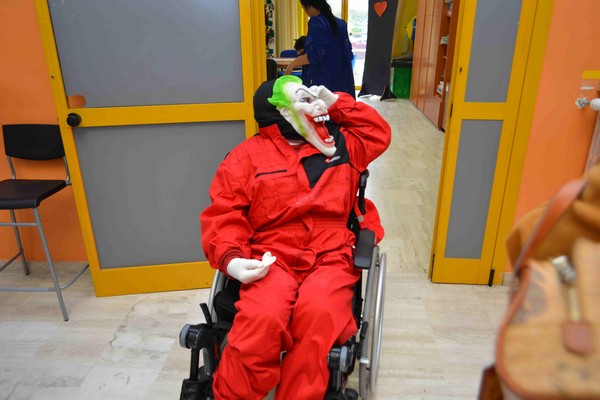 Un pò di gioia e allegria per i bambini ammalati di Fondi (12/02/2013) 00133