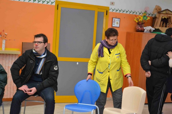 Un pò di gioia e allegria per i bambini ammalati di Fondi (12/02/2013) 00145