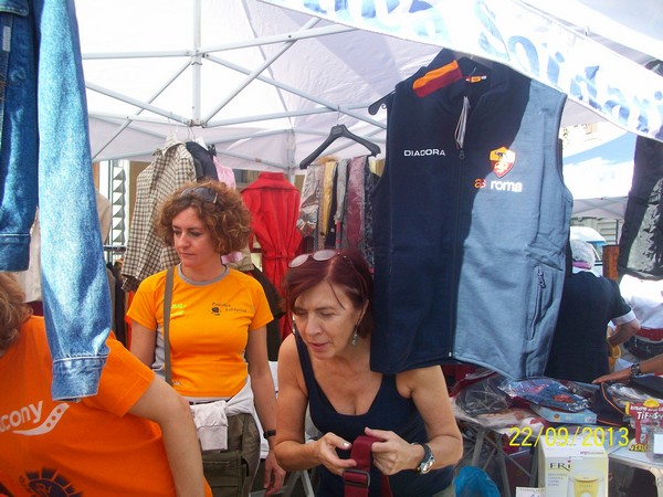 Mercatino della Solidarietà (22/09/2013) 005