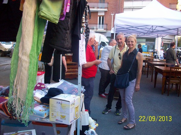 Mercatino della Solidarietà (22/09/2013) 024