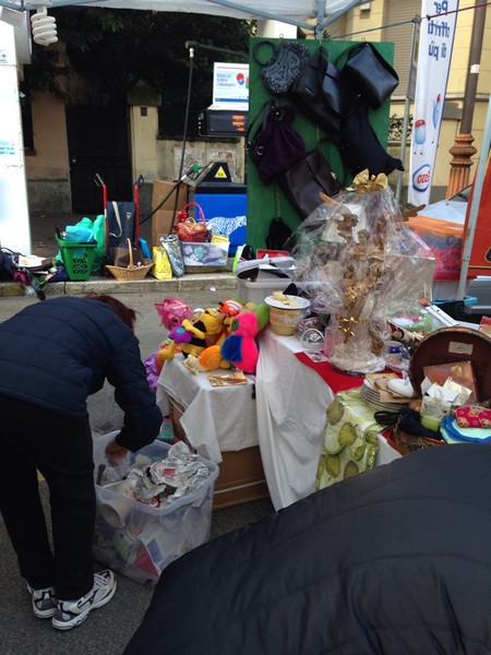 Mercatino della Solidarietà (21/12/2014) 00004