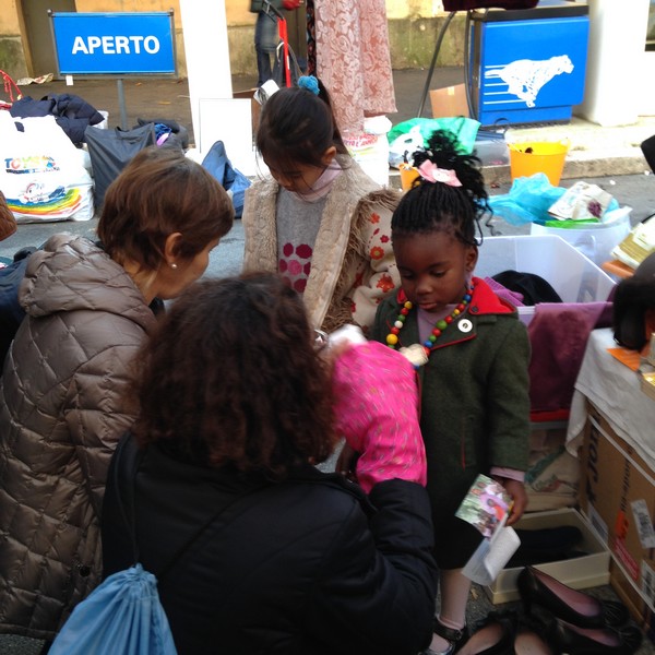 Mercatino della Solidarietà (21/12/2014) 00014