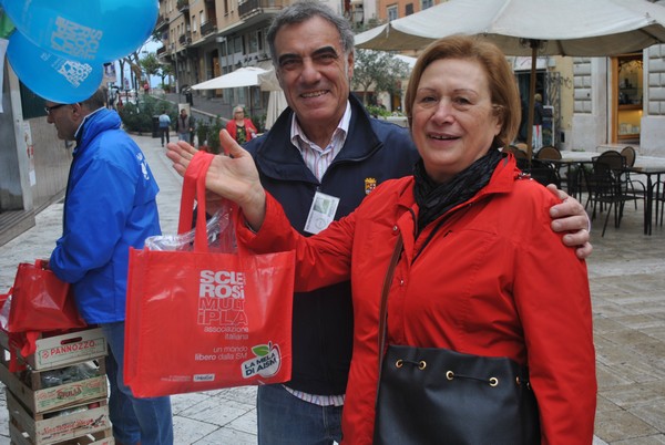 Una Mela per l'AISM (10/10/2015) 00006