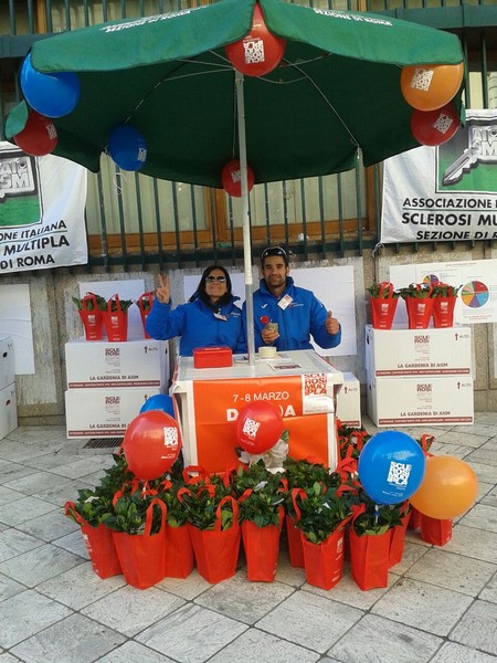 Una Gardenia per l'AISM (07/03/2015) 00014