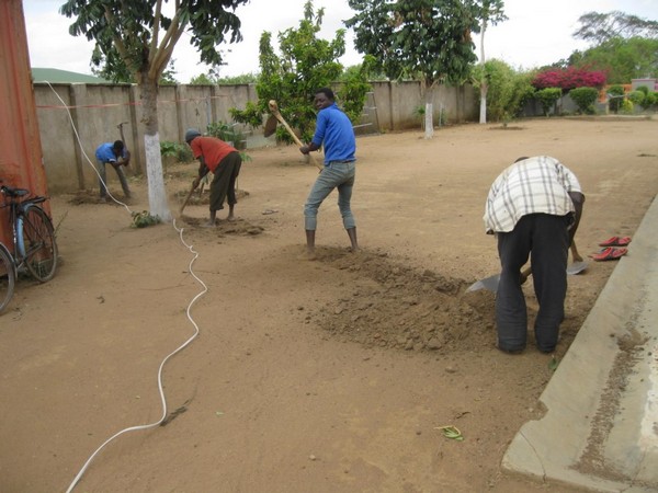 Missione in Malawi - Impianto fotovoltaico (01/10/2015) 00011