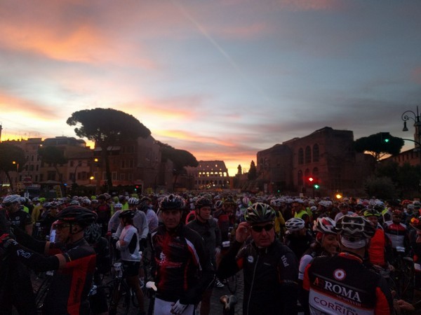 Granfondo Campagnolo di Roma (08/10/2017) 001