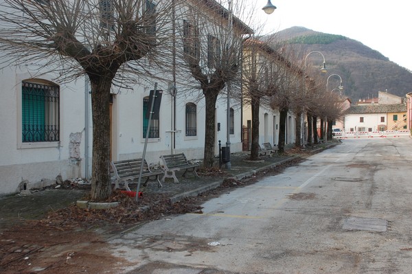 Libri ed altro per la Scuola Edmondo de Amicis di Pieve Torina (09/01/2018) 00030