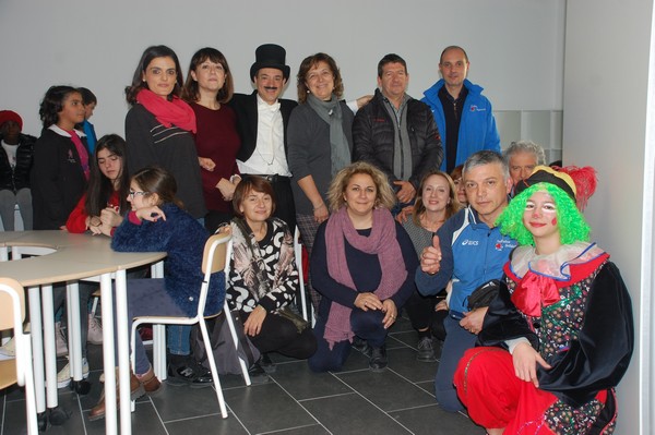 Libri ed altro per la Scuola Edmondo de Amicis di Pieve Torina (09/01/2018) 00081