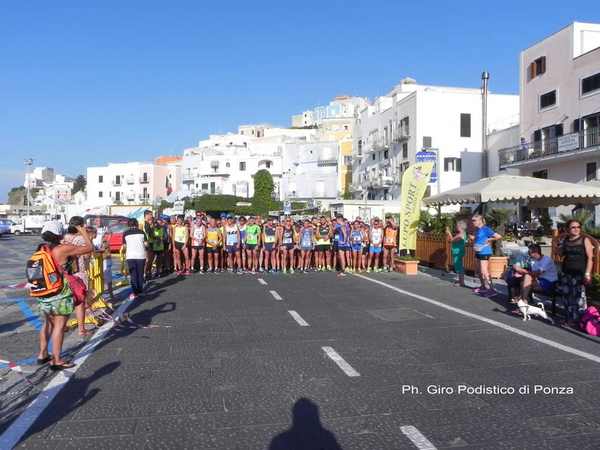 Giro a tappe dell'Isola di Ponza (04/07/2019) 00001
