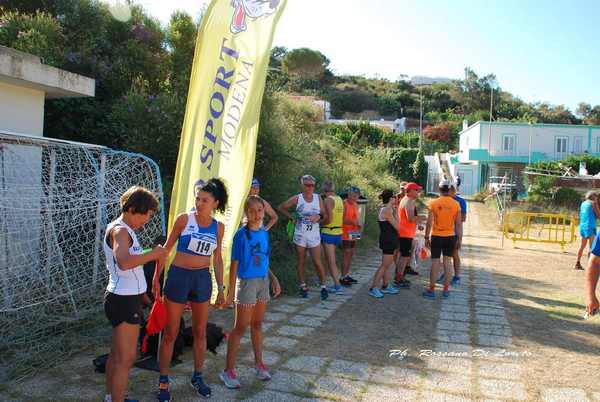 Giro a tappe dell'Isola di Ponza (04/07/2019) 00002