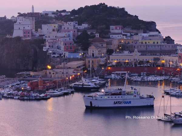Giro a tappe dell'Isola di Ponza (05/07/2019) 00009