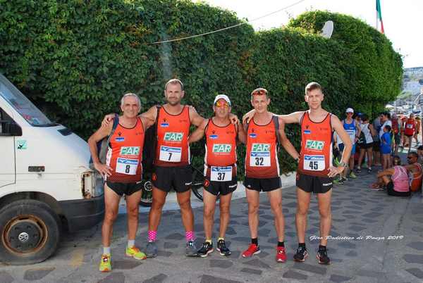 Giro a tappe dell'Isola di Ponza (01/07/2019) 00001