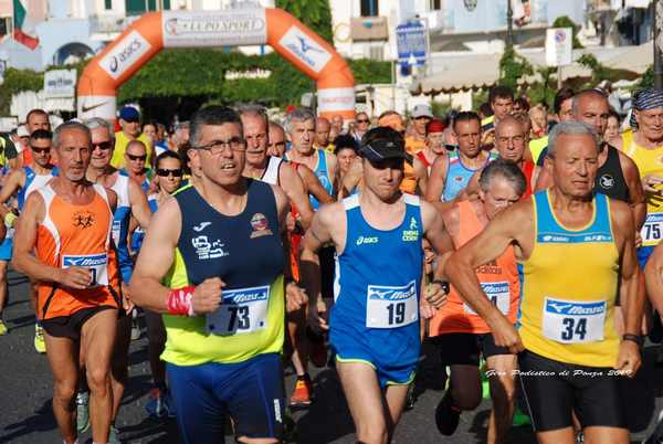 Giro a tappe dell'Isola di Ponza (01/07/2019) 00004