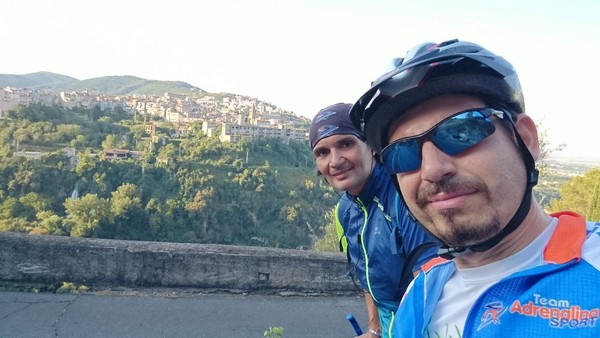 Ciclisti Orange pedalano per il Criterium Estivo (09/08/2020) 00010