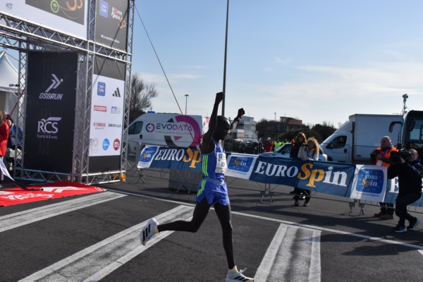 Roma Ostia Half Marathon [GOLD] (02/03/2025) 0011