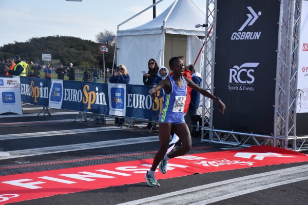 Roma Ostia Half Marathon [GOLD] (02/03/2025) 0046