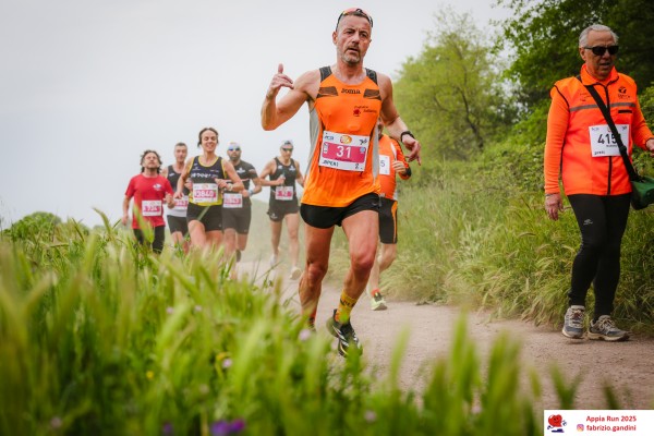 Appia Run . Le foto di F.Gandini (13/04/2025) 0045