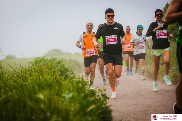 Appia Run . Le foto di F.Gandini (13/04/2025) 0136