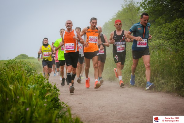 Appia Run . Le foto di F.Gandini (13/04/2025) 0194