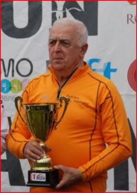 Raffaele Buonfiglio sul podio della Talenti Run