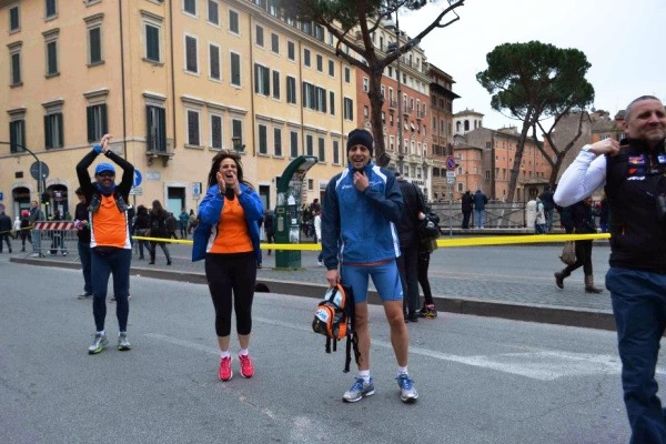 Claudio, Antonella, Lorenzo e Alessandro pronti a sostenere gli orange lungo il percorso