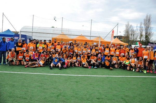 Lo squadrone orange all'interno dello Stadio Cetorelli