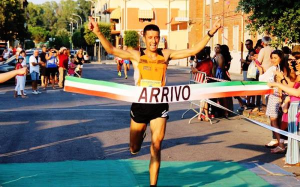 Domenico Liberatore, vittorioso al traguardo della Corsalsiccia