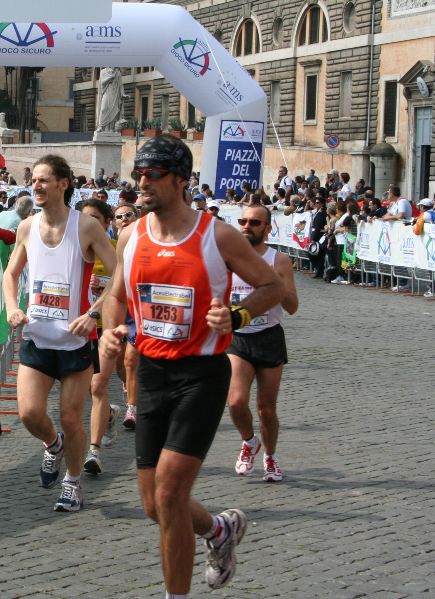 Marco a Piazza del Popolo (foto di Amedeo Gigli)