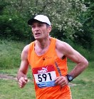 Il nostro orange Stefano Pierdomenico impegnato nella scorsa edizione del cross