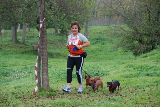 Elisabetta Baldini e i suoi bassottini