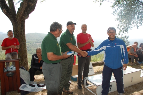 Il defibrillatore donato dalla Podistica Solidarietà ai Rangers d'Italia sez. di Tivoli in occasione dello Short Trail