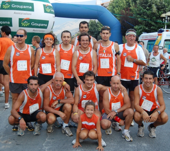 Foto di gruppo prima della partenza 2007.