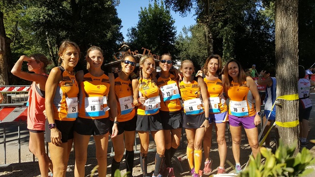 Alcune delle nostre splendide Ladies Orange presenti alla Staffetta