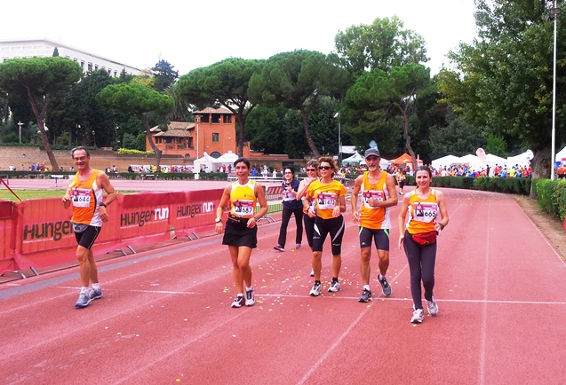 Il gruppo di fitwalking orange a termine di una gara