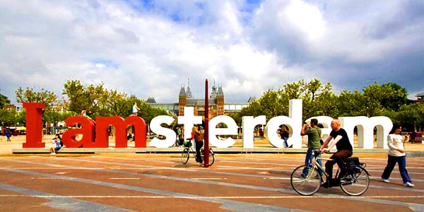 Locandina della Maratona di Amsterdam